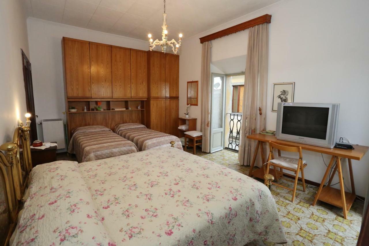 オルヴィエート Casa Vacanze S.Angelo La Stellaヴィラ エクステリア 写真